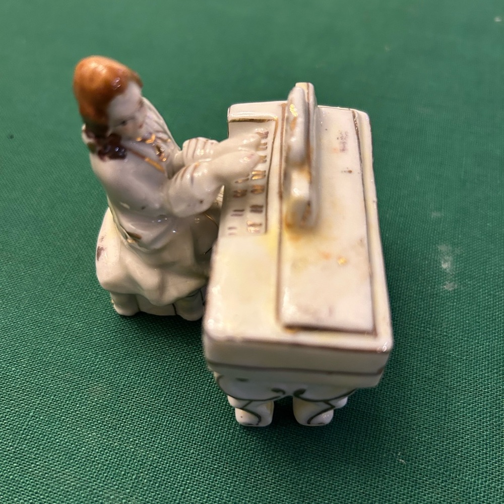 Occupied Japan, two piece, piano player figurine